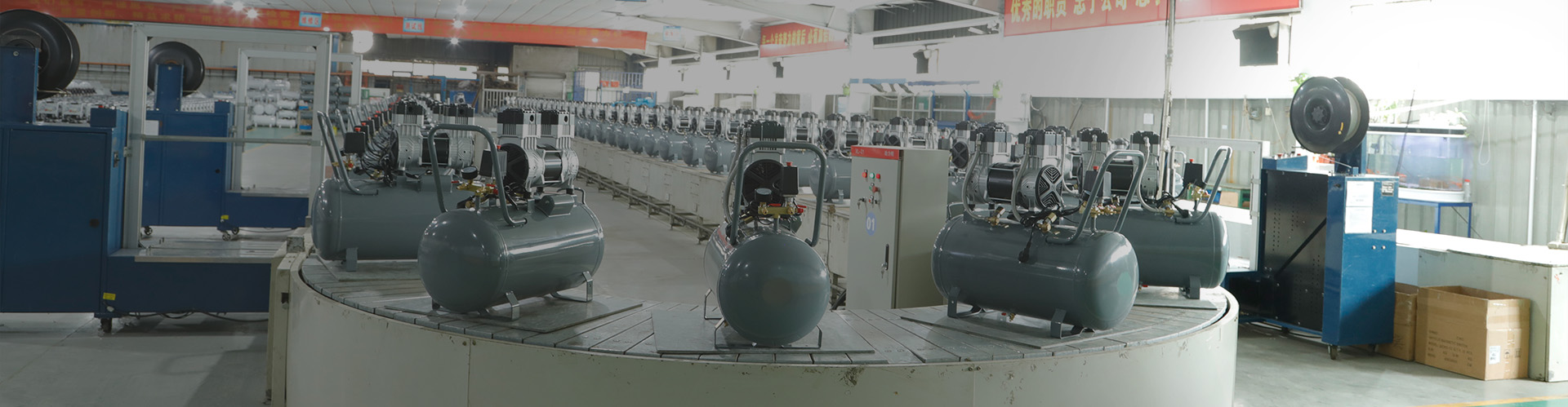 無油真空泵在半導體行業中的優勢